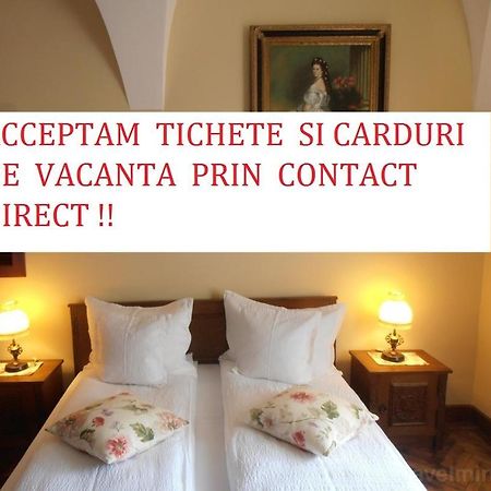 Gothic House Apartment Sibiu Exterior photo