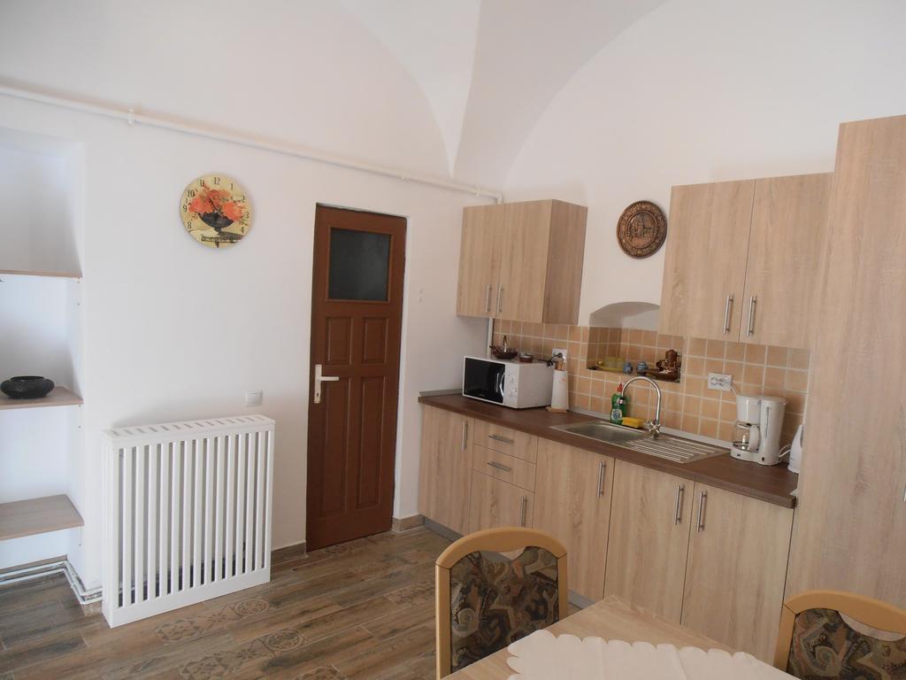 Gothic House Apartment Sibiu Exterior photo